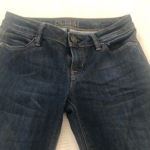 DLI961 jeans